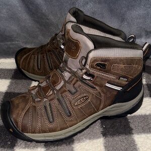 KEEN MEN'S DETROIT XT WATERPROOF WORK BOOTS - SOFT TOE SIZE 11M NO BOX MSRP $170